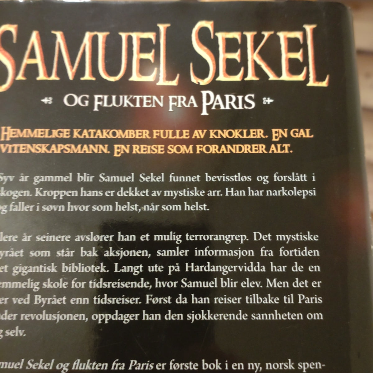Trovik, Tina: Samuel Sekel og flukten fra Paris