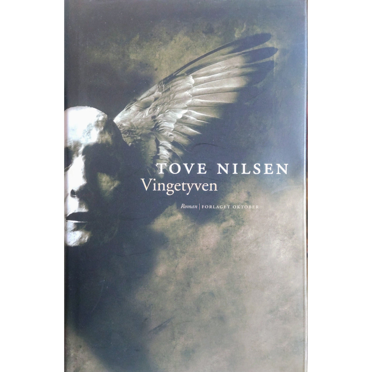Vingetyven. Brukte bøker av Tove Nilsen