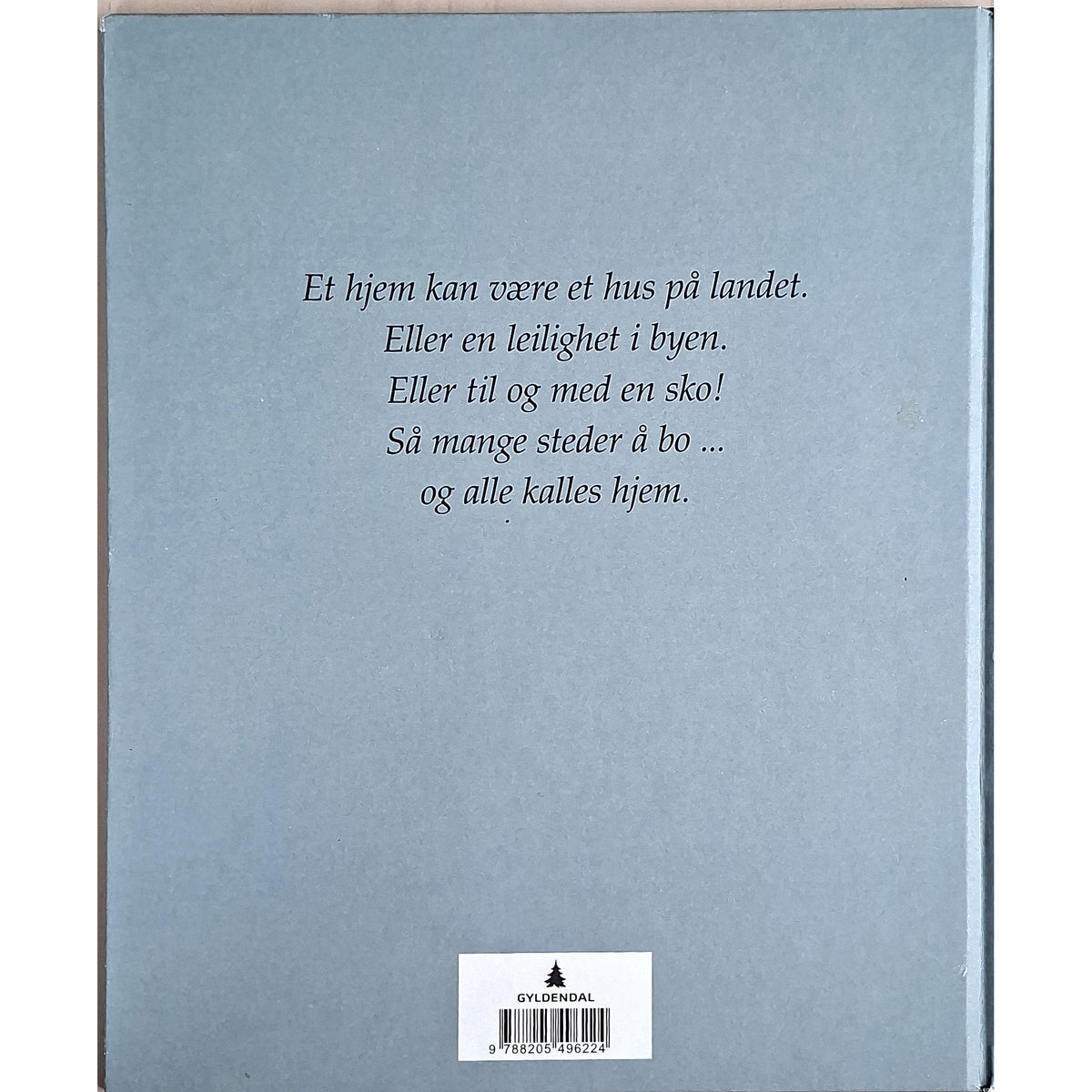Ellis, Carson: Hjem
