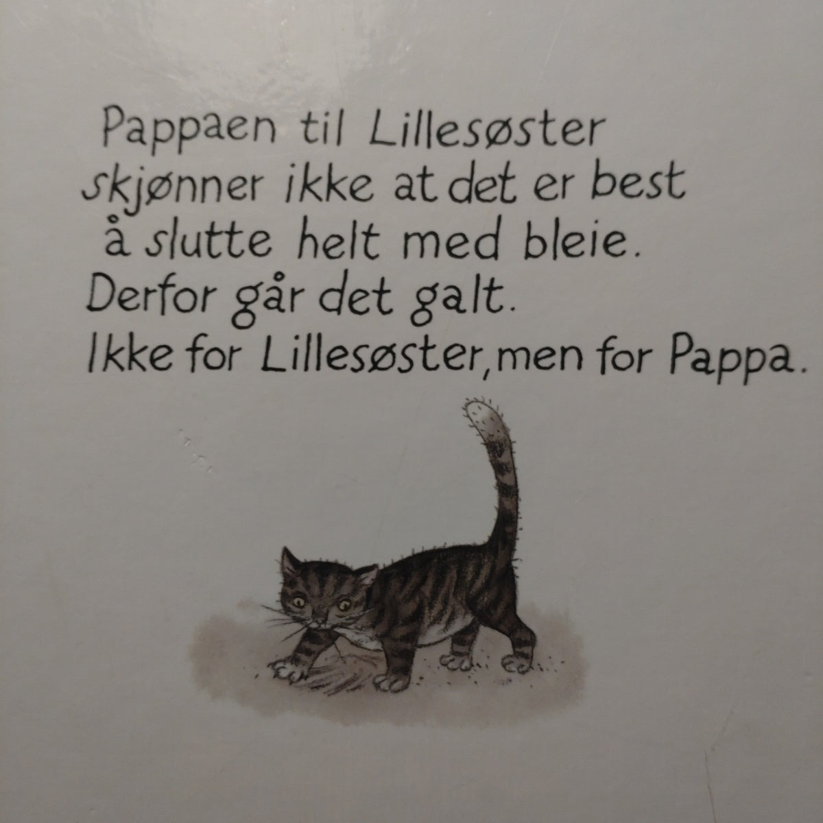 Grossmann, Kari: Lillesøster skal tisse