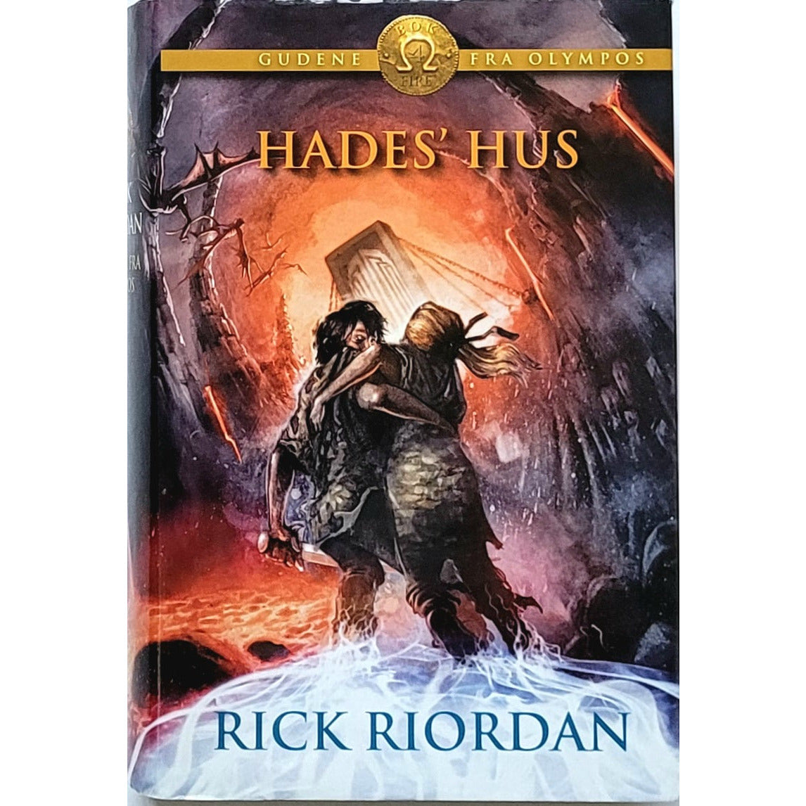 Gudene fra Olympos 4 - Hades' hus, brukte bøker av Rick Riordan